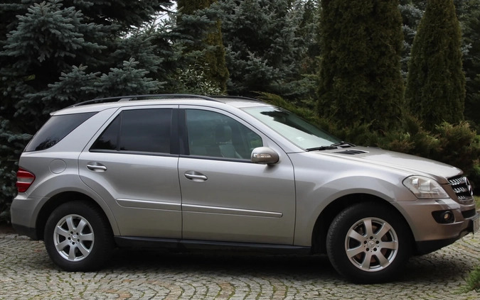 Mercedes-Benz ML cena 35800 przebieg: 302000, rok produkcji 2008 z Lędziny małe 106